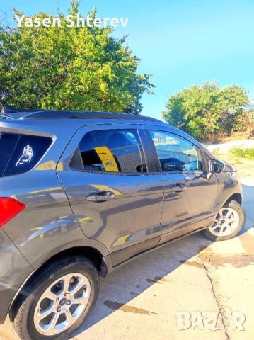 Ford EcoSport SE 2.0 4x4 Automatic 38000км, снимка 12 - Автомобили и джипове - 52313824