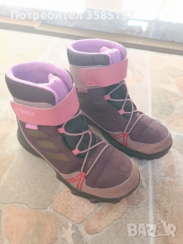 Детски ботуши Adidas, снимка 2 - Детски боти и ботуши - 52372354