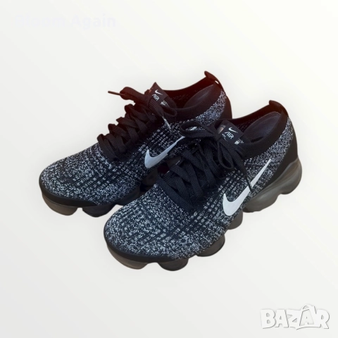 Дамски Nike Vapormax, снимка 2 - Маратонки - 51658790