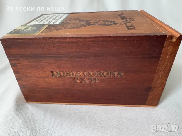 Дървена колекционерска кутия за пури The Tabernacle Doble Corona, снимка 9 - Антикварни и старинни предмети - 48905818