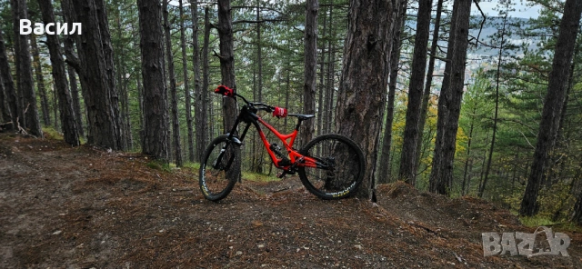 Commencal Supreme V4 2016 Team, снимка 9 - Велосипеди - 54110272