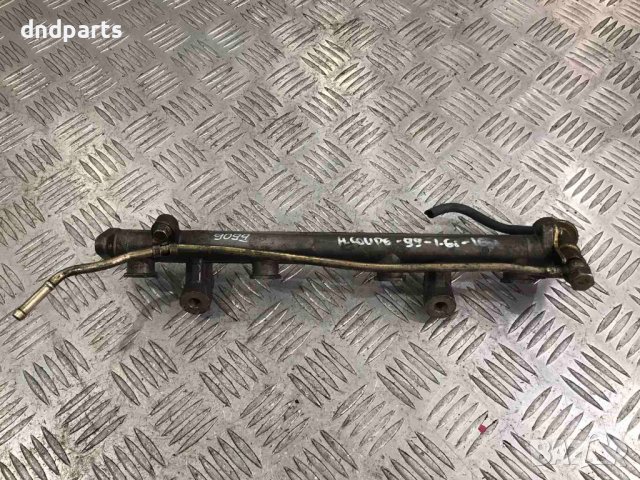 Горивна рейка Hyundai Coupe 1.6i,1999г.