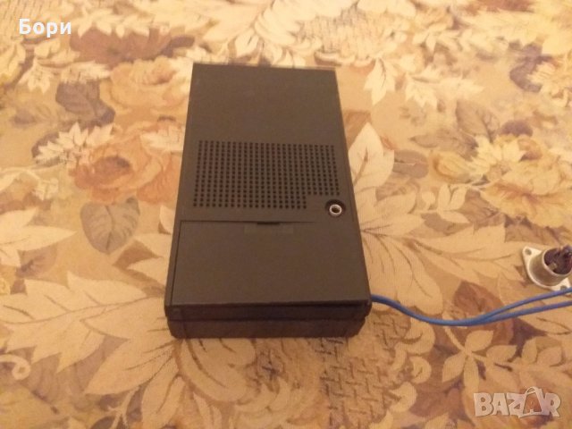 Радио PHILIPS D 1030, снимка 6 - Радиокасетофони, транзистори - 30087112