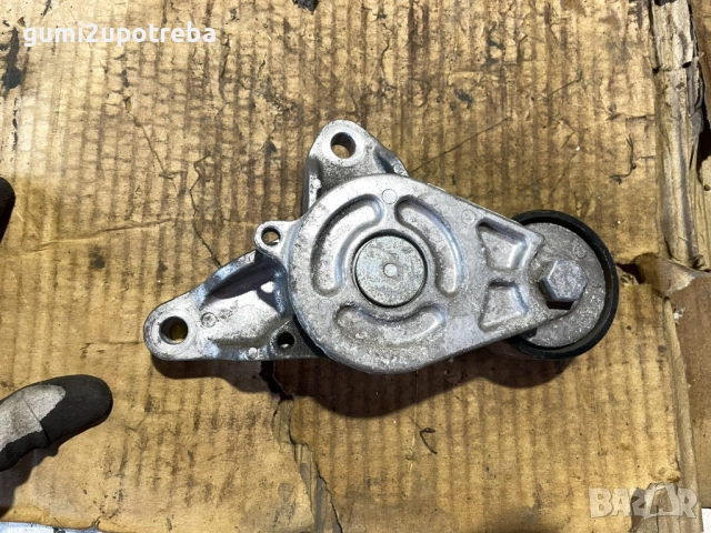 Обтяжна Ролка Ремък SUZUKI SX4 S-Cross 1.4 DITC HYBRID ALLGRIP 6AT, снимка 3 - Части - 52325565