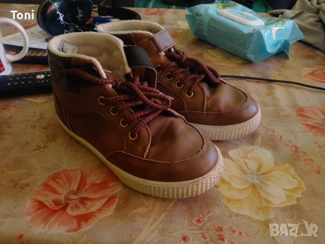 детски обувки боти 29 номер, снимка 3 - Детски маратонки - 54309004