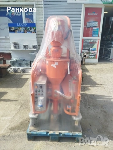 Продавам чисто нова професионална машина за мазилки, снимка 4 - Други машини и части - 54174063