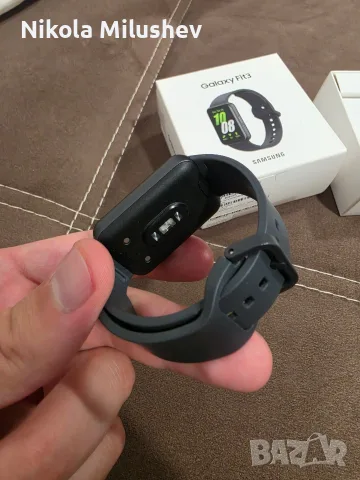 Смарт гривна, фитнес тракер Samsung Galaxy Fit3, снимка 4 - Смарт гривни - 55972168