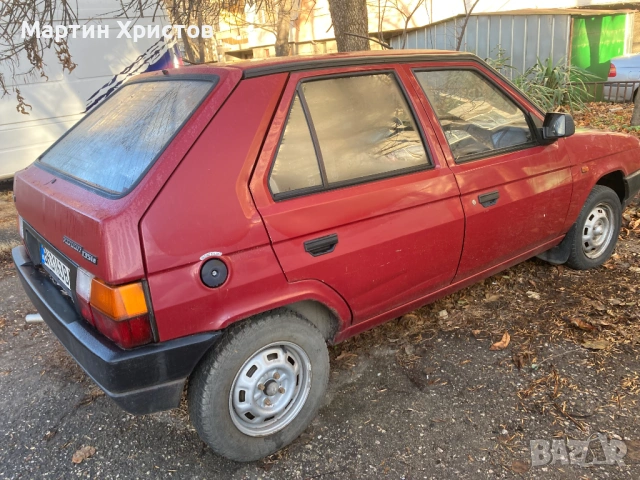 Шкода Фаворит 1.3, снимка 2 - Автомобили и джипове - 53902122