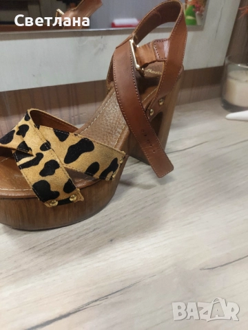 Bata сандали на висок дебел ток и платформа в предната част , снимка 3 - Сандали - 51439842