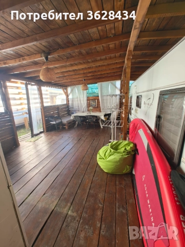 Каравана с навес на Къмпинг Градина, 10 метра от плажа, снимка 8 - Каравани и кемпери - 51590993