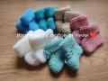 Ръчно плетени бебешки терлички , снимка 1 - Бебешки чорапи - 39760818