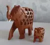 Комплект от 2броя дървени слончета - чаено дърво. , снимка 4