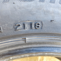 Зимни гуми Bridgestone 205/55/16, снимка 5 - Гуми и джанти - 43259271