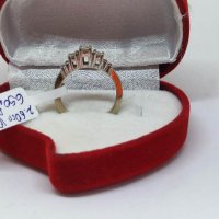 Американски Златен пръстен с Брилянти-2,60гр/10кр, снимка 5 - Пръстени - 39833893