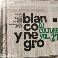 СД НОВИ, запечатани двойни - Blanco Y Negro по 10лв. Тройният- 12лв, снимка 2 - CD дискове - 44587888