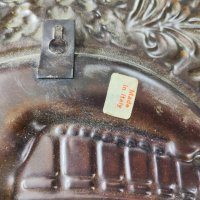 Стара метална чиния за стена, снимка 3 - Антикварни и старинни предмети - 44145551