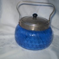 Ретро Бонбониера Синьо стъкло метален капак с дръжка, снимка 1 - Други ценни предмети - 39367235