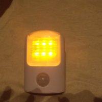Лампи с датчик за движение, снимка 6 - Лед осветление - 29348535