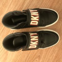 Dkny 37, снимка 1 - Кецове - 38120640