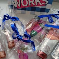 Продавам Bath and Body Works  комплекти лосиони,свещи, дезинфектанти, сапун, снимка 3 - Козметика за тяло - 43528334