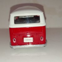 VW Volkswagen T1 Bus 1963 Welly, снимка 3 - Колекции - 42277857