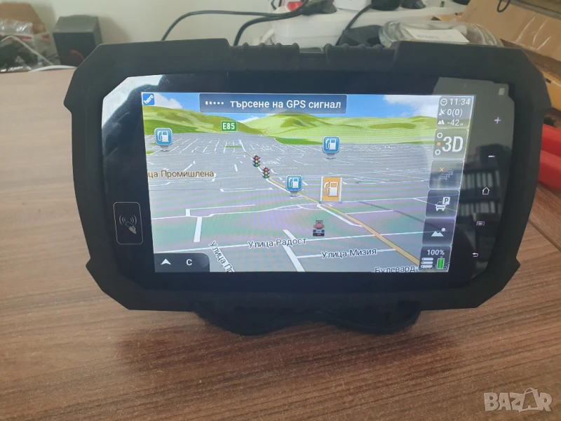 Продавам навигация за Камион 7 инчова удароустойчива Android, снимка 1