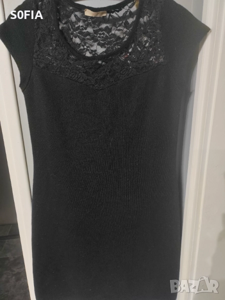 Италианска 100% вълна рокля М размер, снимка 1