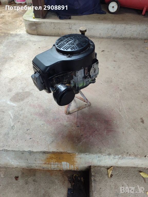 Двигател за тракторна косачка Kawasaki 9кс, снимка 1