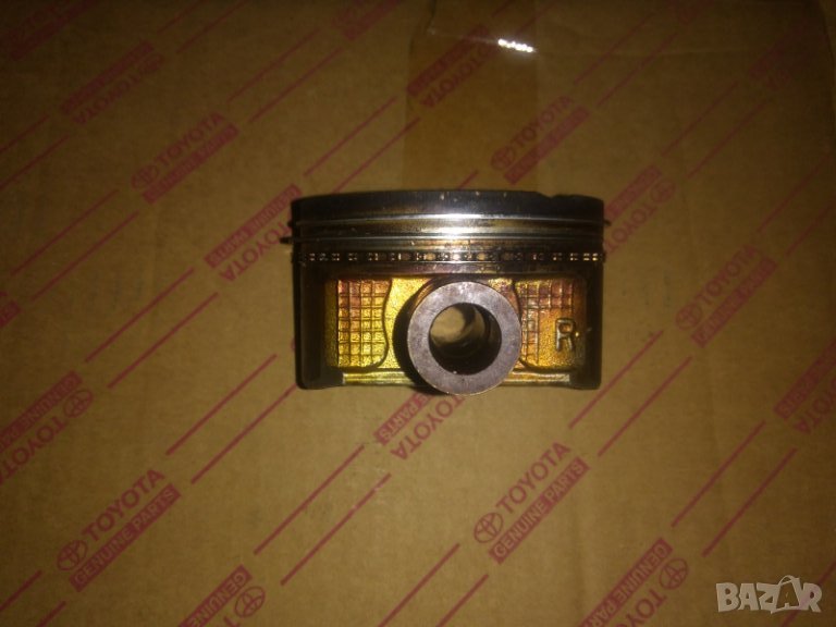 Бутало стандартно дясно/RH 1310120041 двигател 1MZFE 3.0 бензин, снимка 1