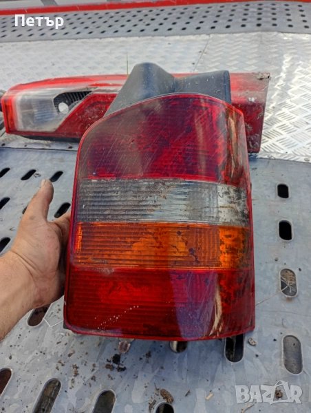 Десен стоп Volkswagen T5 transporter 2003-2015г, снимка 1