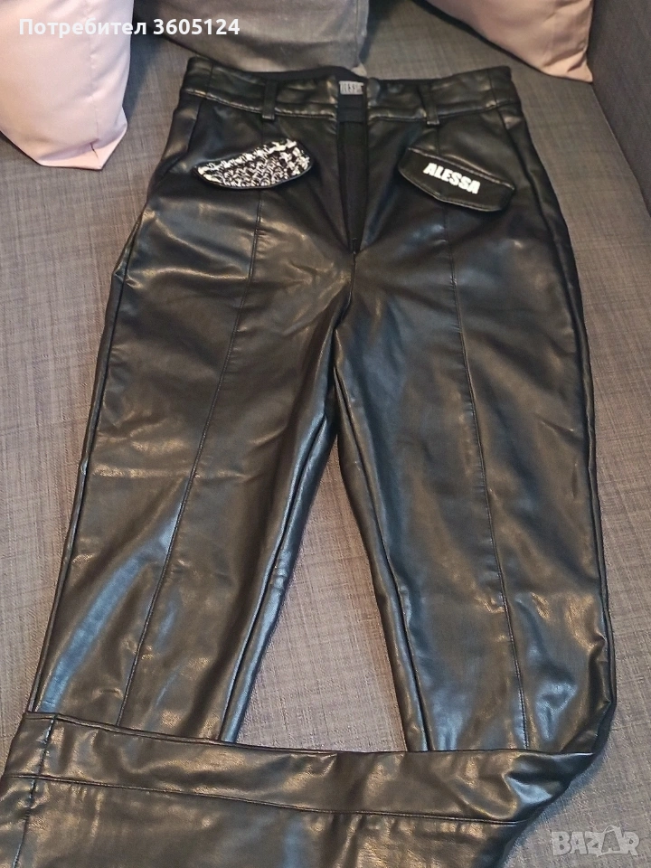 Дамски кожен панталон ALESSA, размер XS, снимка 1