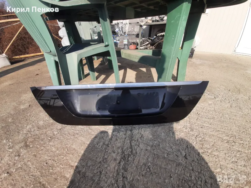 Лайстна багажник Мерцедес Е класа W211 Фейслифт2005-2009, снимка 1