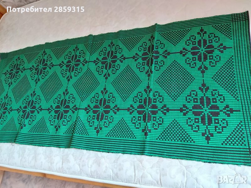 Автентична ръчно тъкана черга от 1980 г. (черно-зелена), снимка 1