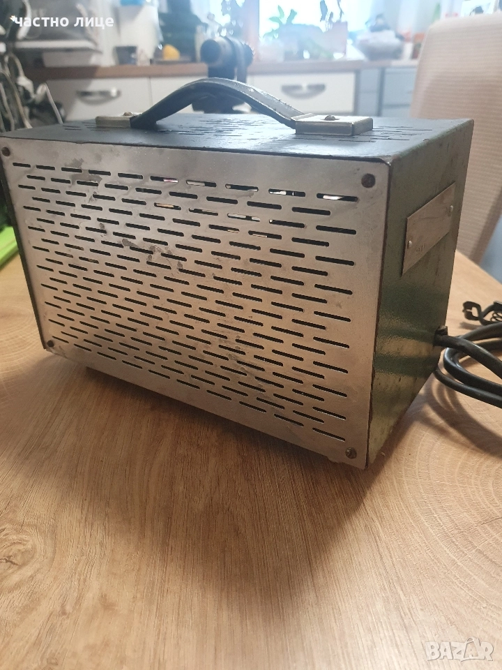 Българско зарядно за акумулатори, снимка 1