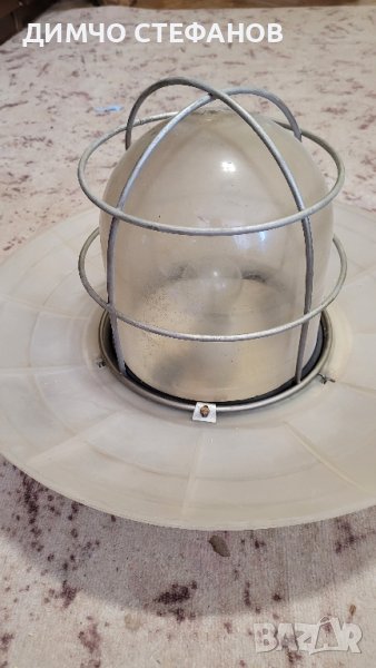 Индустриална Лампа от '80г. за бомбоубежище, бункер, снимка 1