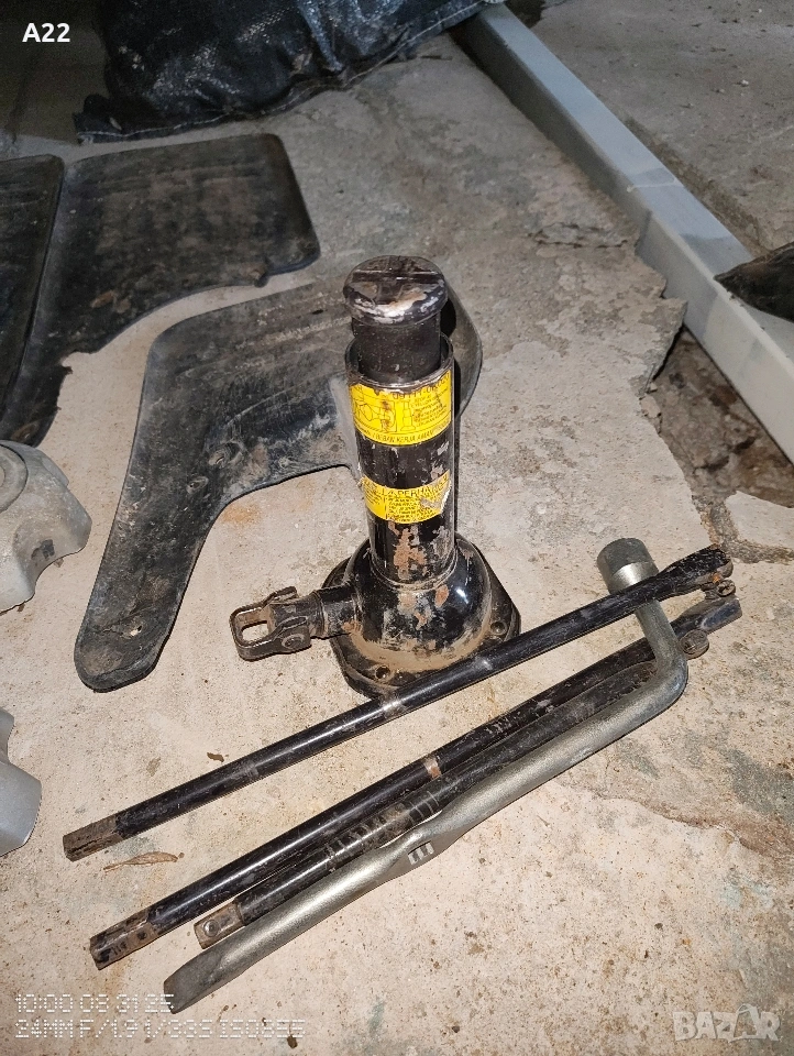 Крик Тойота Хайлукс Toyota hilux 05-13г. оригинален , снимка 1