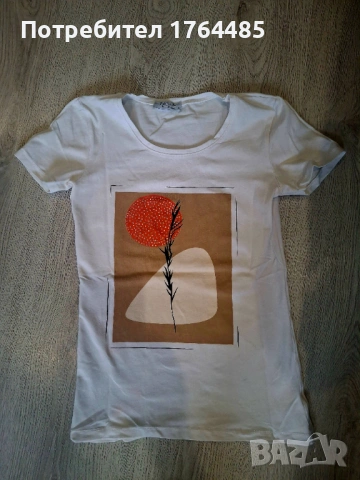 Дамски тениски различни , снимка 5 - Тениски - 53294420