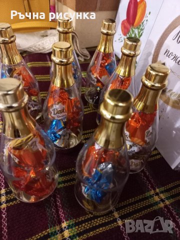 Бутилчици във вид на шампанско ,с пълнеж шоколадови бонбони , снимка 4 - Декорация за дома - 44338397