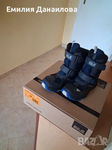 Продавам оригинални детски ботуши Jack Wolfskin  N 32