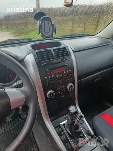 Suzuki grand vitara 4x4, снимка 6 - Автомобили и джипове - 53260289