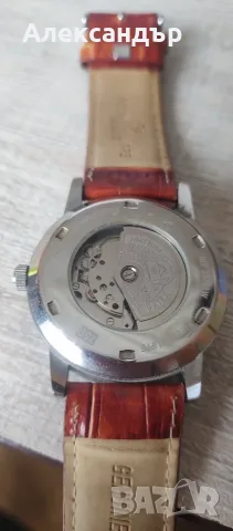 Автоматичен часовник Patek Philippe , снимка 10 - Луксозни - 52552846