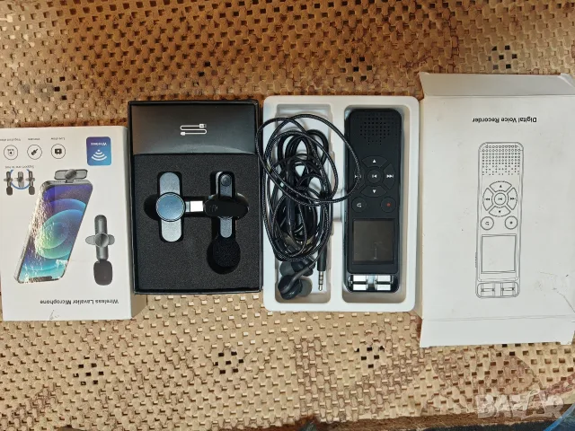Дигитален диктофон 100 ГБ място, и безжичен микрофон.
