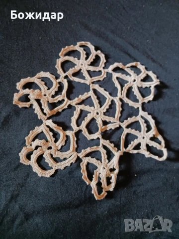 Ръчно Плетено Каре. На 1 кука.