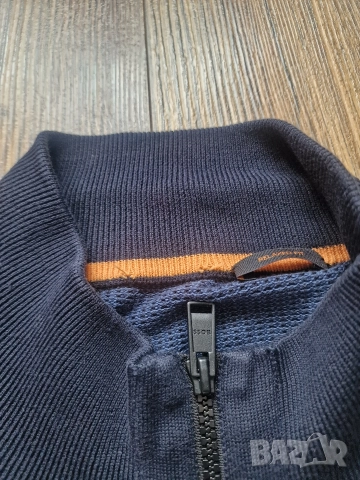 Страхотна мъжка жилетка HUGO BOSS размер 2XL, снимка 6 - Суичъри - 52599668