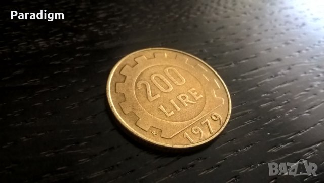 Монета - Италия - 200 лири | 1979г.