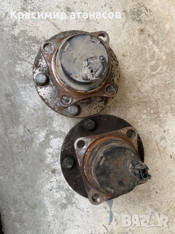 Главина задна лява и дясна за Тойота корола версо.5.114.3., снимка 2 - Части - 39835541