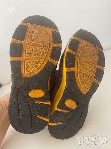 Светещи маратонки за момче , снимка 5 - Детски маратонки - 42415793