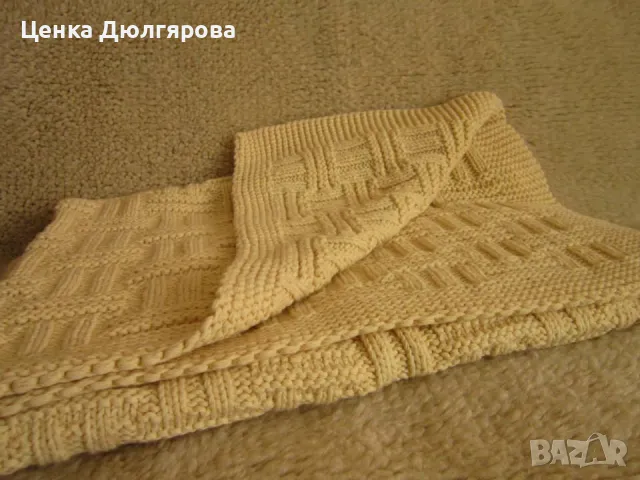 Бебешко одеялце, плетено на две куки, размери 110 / 110 см., снимка 2 - Спално бельо и завивки - 50291261