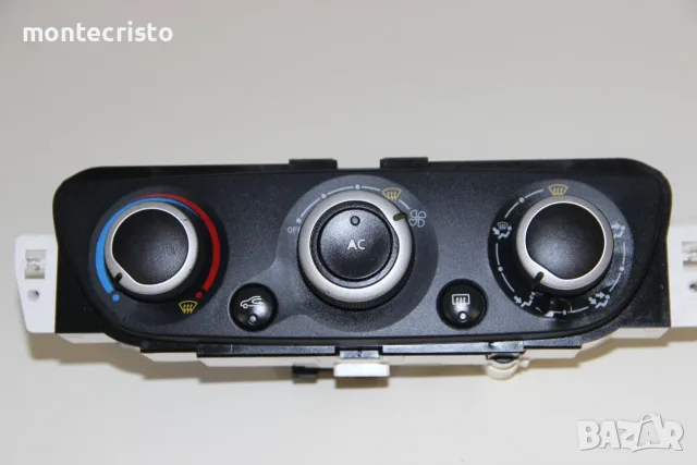 Панел климатик Renault Megane III (2008-2013г.) T1001786G
