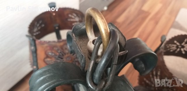 Аристократичен голям и тежък полилей в безупречно състояние , снимка 7 - Декорация за дома - 42297619